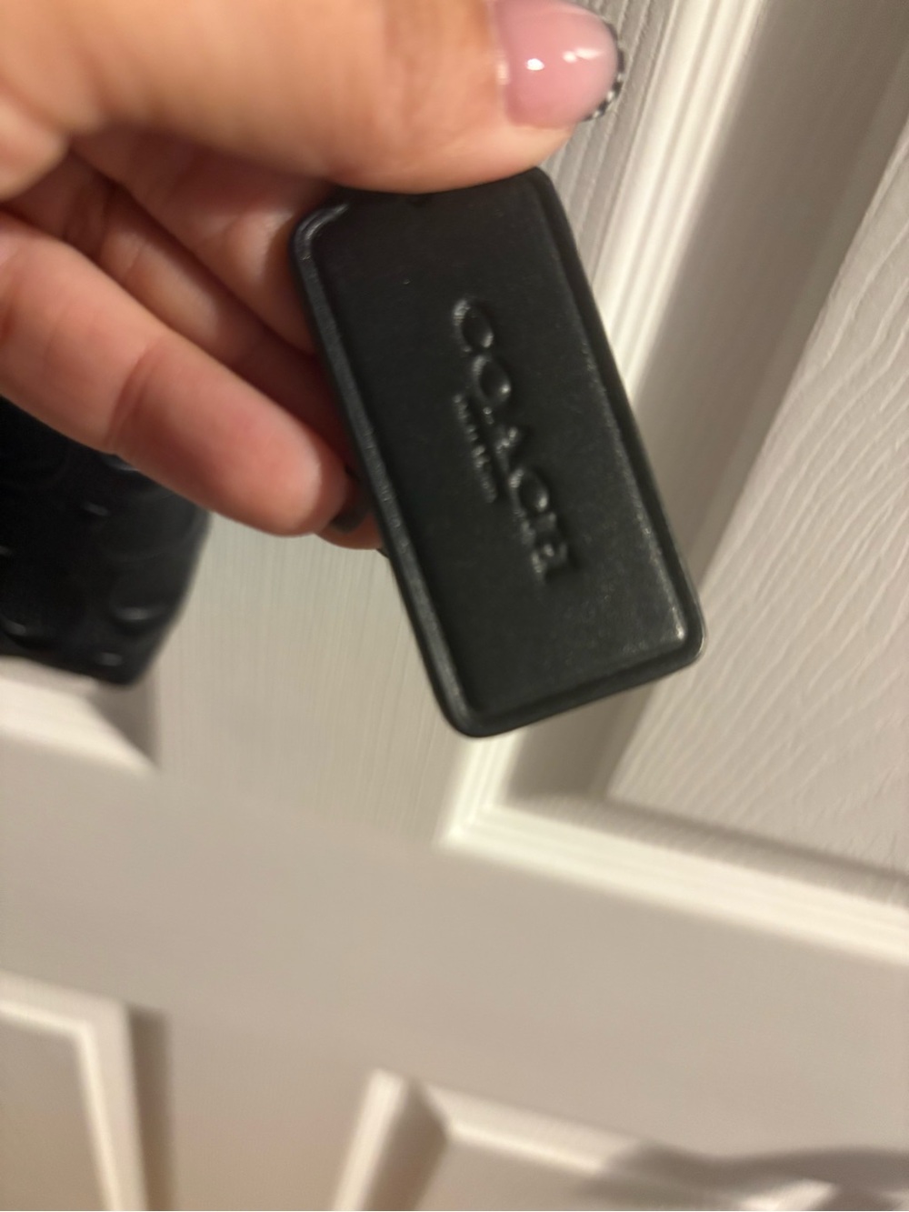Coach Black Signature Embossed Leather Messenger Bag - Picture 3 of 4